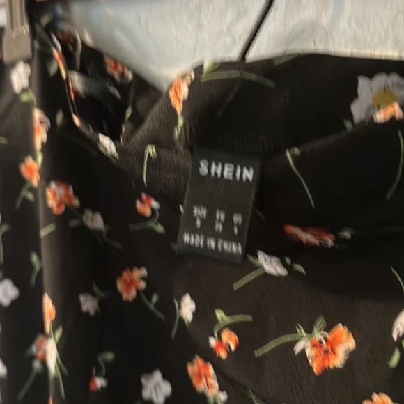 Slit Maxi Skirt - Picture 2 of 4